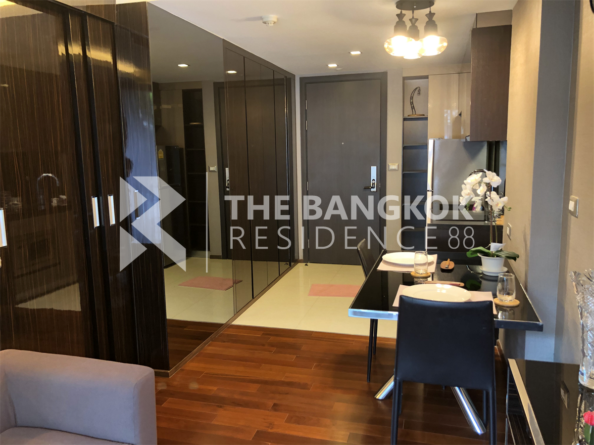 The Address Sukhumvit 61 BTS EKKAMAI 1 Bed 1 Bath