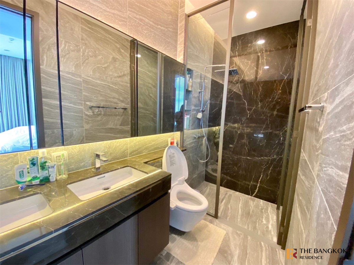 The Esse Sukhumvit 36 BTS THONG LO 2 Bed 2 Bath